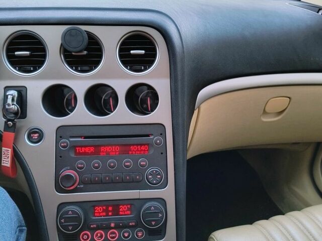 Черный Альфа 159, объемом двигателя 0 л и пробегом 222 тыс. км за 6200 $, фото 4 на Automoto.ua