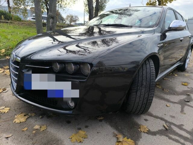 Чорний Альфа 159, об'ємом двигуна 2 л та пробігом 304 тис. км за 2700 $, фото 7 на Automoto.ua
