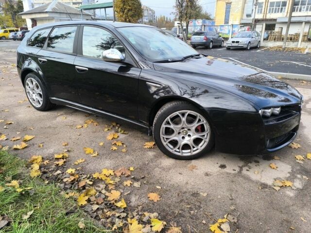 Чорний Альфа 159, об'ємом двигуна 2 л та пробігом 304 тис. км за 2700 $, фото 1 на Automoto.ua