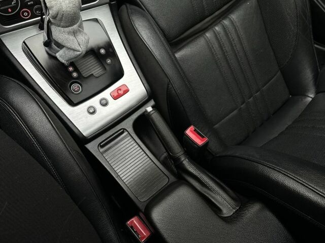 Чорний Альфа 159, об'ємом двигуна 2.4 л та пробігом 160 тис. км за 7900 $, фото 12 на Automoto.ua