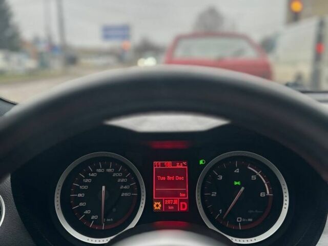 Чорний Альфа 159, об'ємом двигуна 2.4 л та пробігом 160 тис. км за 7900 $, фото 9 на Automoto.ua