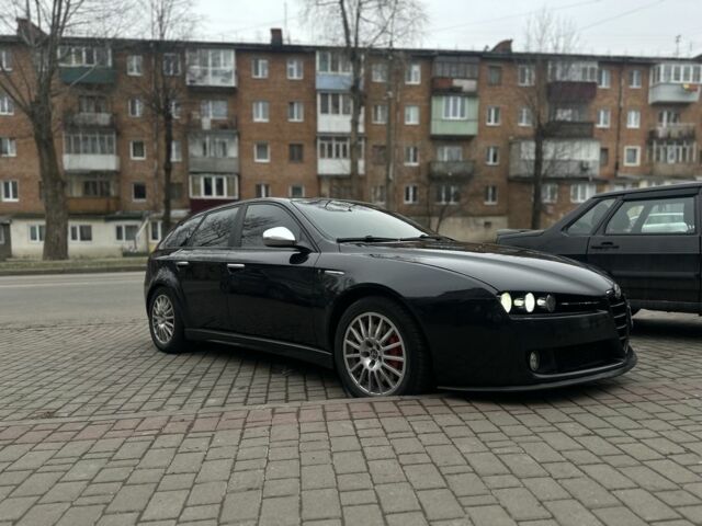 Чорний Альфа 159, об'ємом двигуна 2.4 л та пробігом 160 тис. км за 7900 $, фото 5 на Automoto.ua