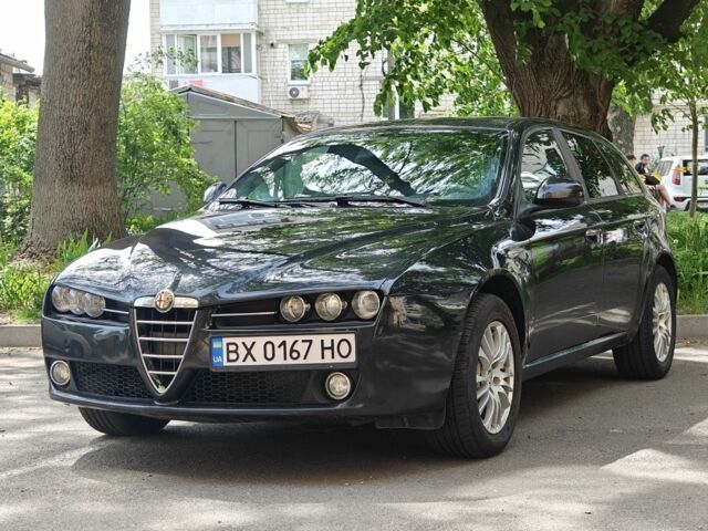 Черный Альфа 159, объемом двигателя 2 л и пробегом 310 тыс. км за 7100 $, фото 4 на Automoto.ua