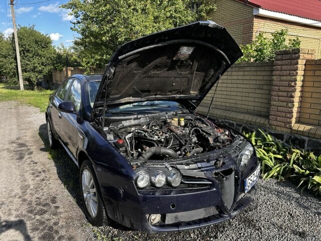 Серый Альфа 159, объемом двигателя 1.7 л и пробегом 2 тыс. км за 1500 $, фото 4 на Automoto.ua