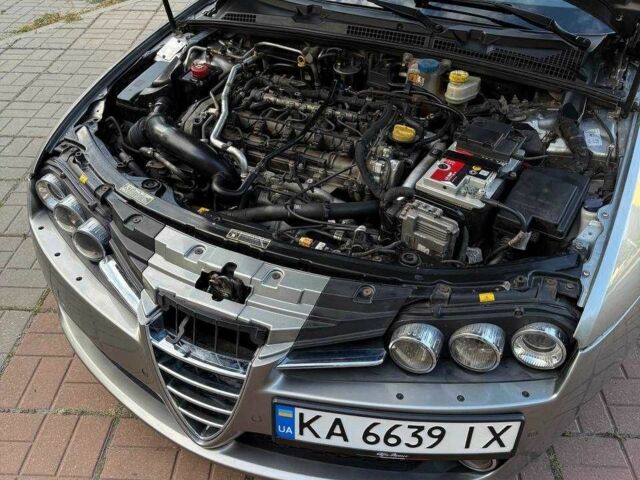 Сірий Альфа 159, об'ємом двигуна 2.4 л та пробігом 169 тис. км за 8800 $, фото 20 на Automoto.ua