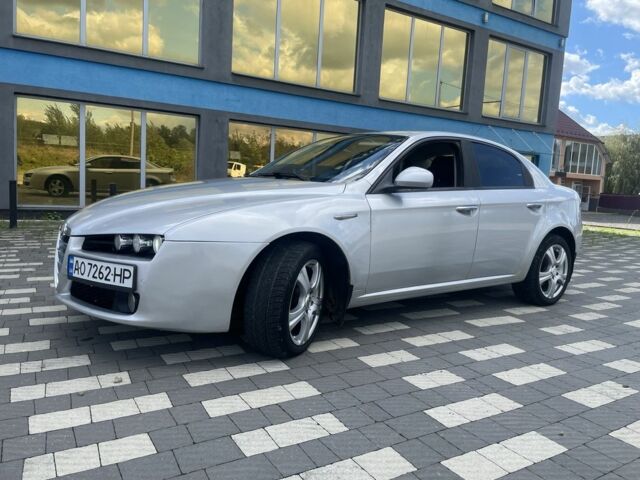 Сірий Альфа 159, об'ємом двигуна 1.9 л та пробігом 250 тис. км за 6600 $, фото 2 на Automoto.ua