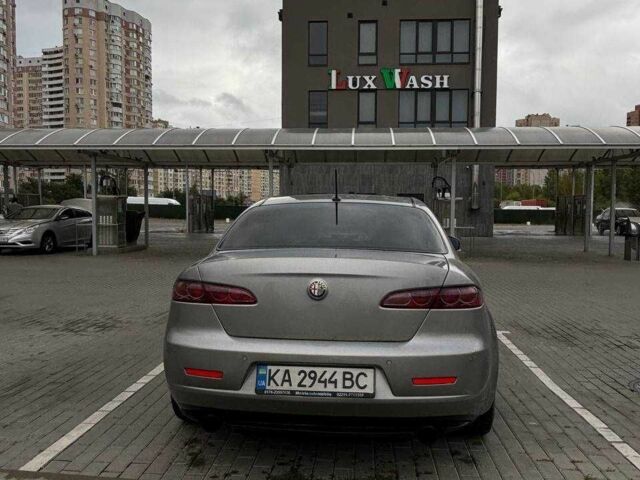 Сірий Альфа 159, об'ємом двигуна 1.9 л та пробігом 331 тис. км за 7000 $, фото 3 на Automoto.ua