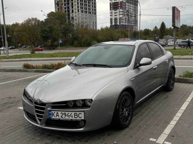 Сірий Альфа 159, об'ємом двигуна 1.9 л та пробігом 331 тис. км за 7000 $, фото 1 на Automoto.ua