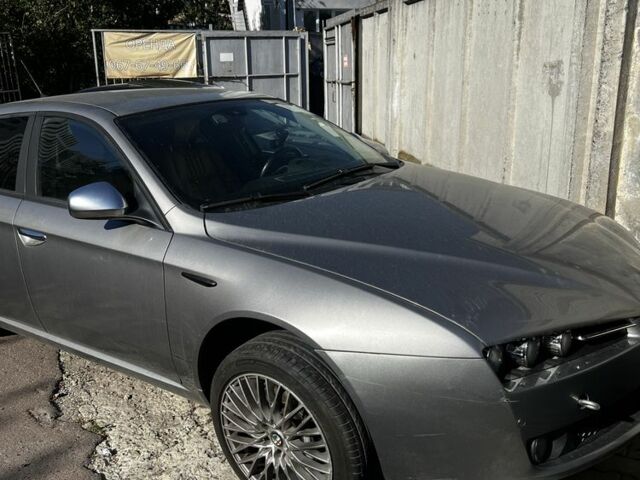 Сірий Альфа 159, об'ємом двигуна 2.4 л та пробігом 250 тис. км за 4000 $, фото 4 на Automoto.ua