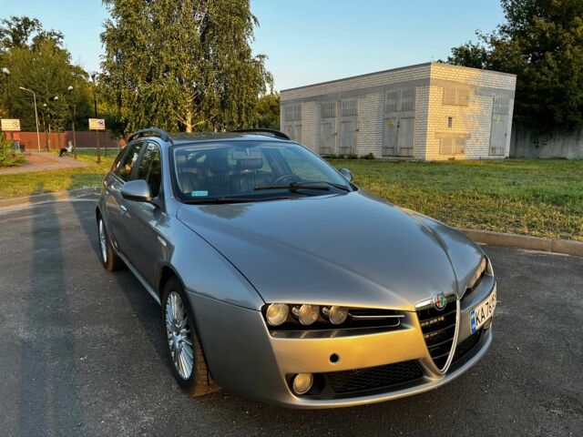 Сірий Альфа 159, об'ємом двигуна 1.9 л та пробігом 303 тис. км за 5800 $, фото 2 на Automoto.ua