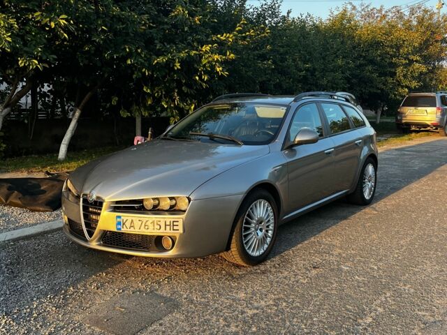 Сірий Альфа 159, об'ємом двигуна 1.9 л та пробігом 303 тис. км за 5800 $, фото 1 на Automoto.ua