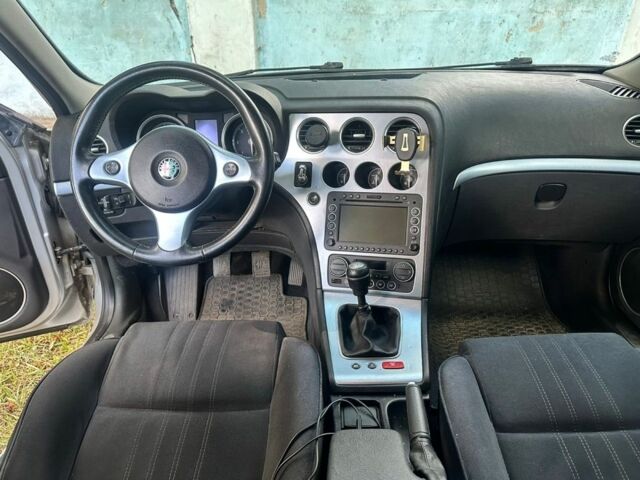 Серый Альфа 159, объемом двигателя 1.9 л и пробегом 301 тыс. км за 3450 $, фото 4 на Automoto.ua