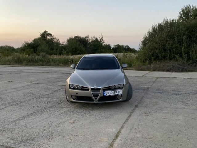 Сірий Альфа 159, об'ємом двигуна 2.2 л та пробігом 208 тис. км за 5500 $, фото 1 на Automoto.ua