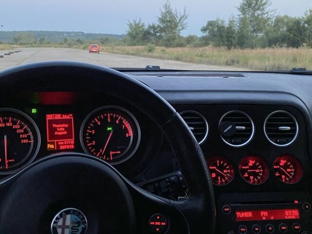Сірий Альфа 159, об'ємом двигуна 2.2 л та пробігом 208 тис. км за 5500 $, фото 7 на Automoto.ua