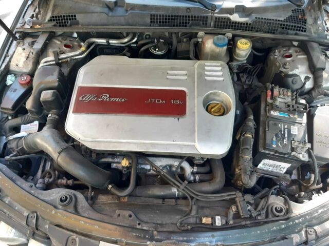 Серый Альфа 159, объемом двигателя 1.9 л и пробегом 284 тыс. км за 4999 $, фото 13 на Automoto.ua