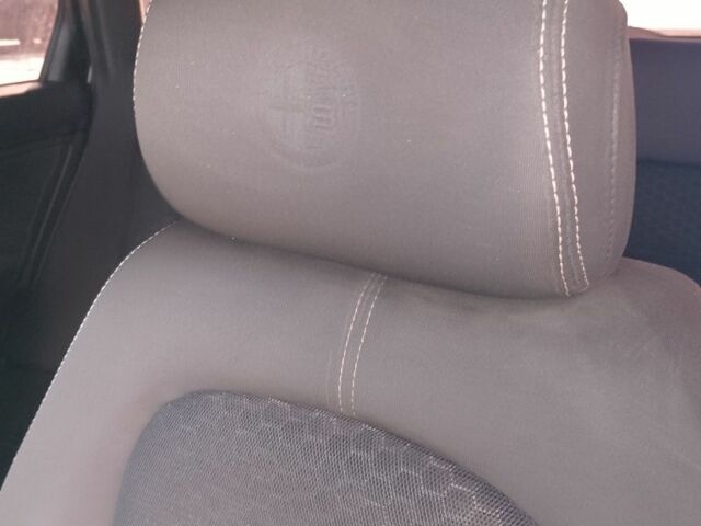 Серый Альфа 159, объемом двигателя 2 л и пробегом 257 тыс. км за 8022 $, фото 13 на Automoto.ua