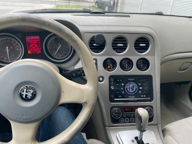 Зелений Альфа 159, об'ємом двигуна 1.9 л та пробігом 270 тис. км за 5500 $, фото 6 на Automoto.ua