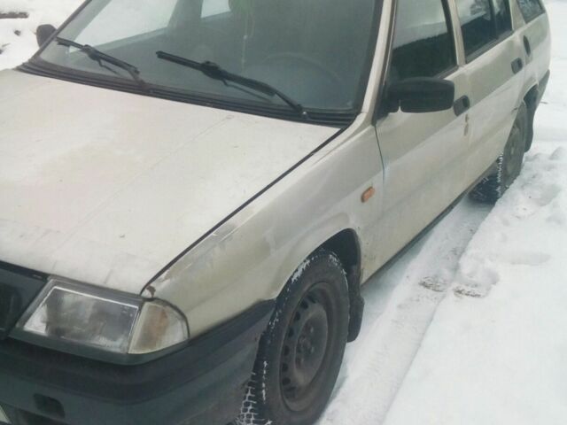 Серый Альфа 33, объемом двигателя 1 л и пробегом 350 тыс. км за 700 $, фото 2 на Automoto.ua