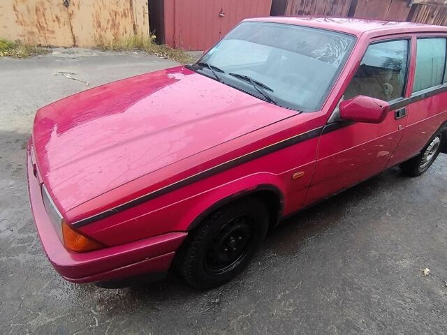 Червоний Альфа 75, об'ємом двигуна 1.8 л та пробігом 198 тис. км за 900 $, фото 3 на Automoto.ua