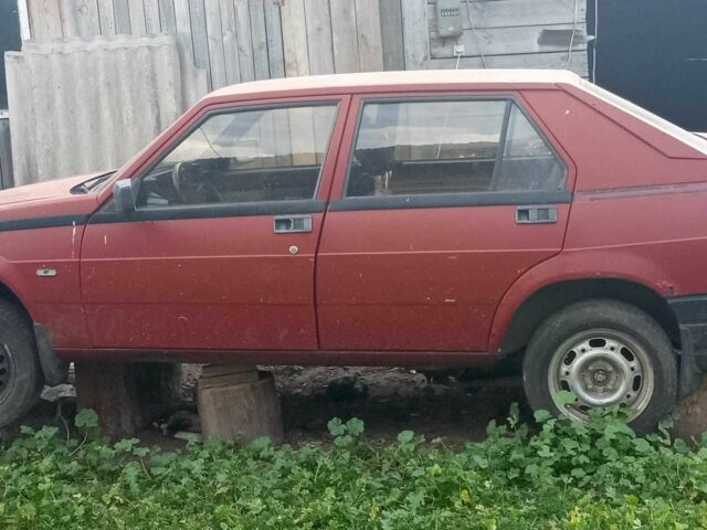 Червоний Альфа 75, об'ємом двигуна 2 л та пробігом 2 тис. км за 1000 $, фото 4 на Automoto.ua