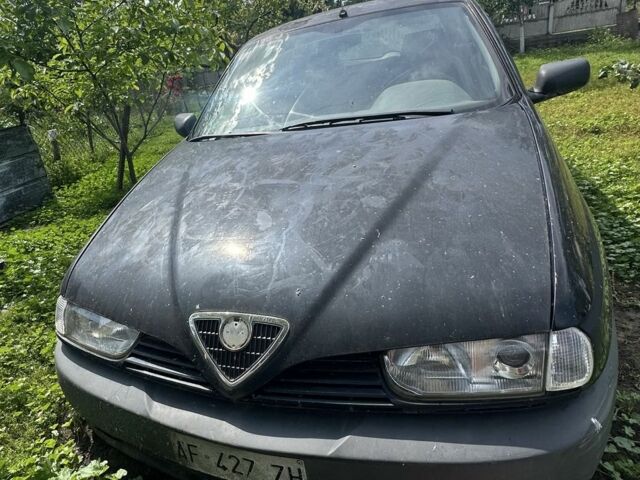 Черный Альфа Ромео 145, объемом двигателя 1.7 л и пробегом 10 тыс. км за 900 $, фото 1 на Automoto.ua