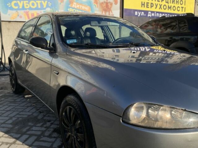 Серый Альфа Ромео 145, объемом двигателя 1.7 л и пробегом 3 тыс. км за 2600 $, фото 4 на Automoto.ua
