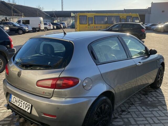 Серый Альфа Ромео 145, объемом двигателя 1.7 л и пробегом 3 тыс. км за 2600 $, фото 5 на Automoto.ua