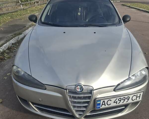 Альфа Ромео 147 2005 в Лугинах на Automoto.ua Бежевый Альфа Ромео 147, объемом двигателя 1.6 л и пробегом 186 тыс. км за 4500 $, фото 2 на Automoto.ua