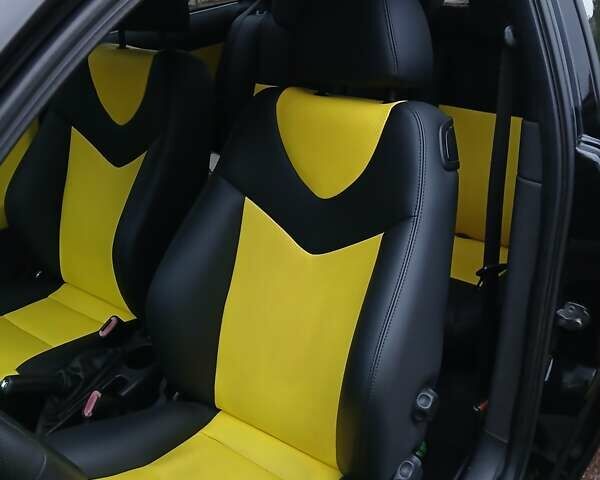 Чорний Альфа Ромео 147, об'ємом двигуна 1.97 л та пробігом 237 тис. км за 4700 $, фото 4 на Automoto.ua