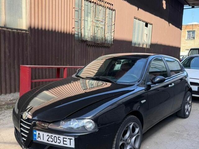 Чорний Альфа Ромео 147, об'ємом двигуна 1.6 л та пробігом 300 тис. км за 2999 $, фото 20 на Automoto.ua
