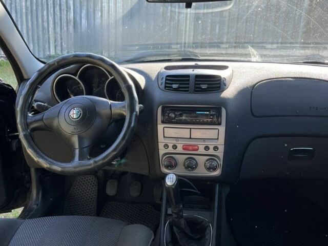 Чорний Альфа Ромео 147, об'ємом двигуна 1.6 л та пробігом 360 тис. км за 3100 $, фото 3 на Automoto.ua