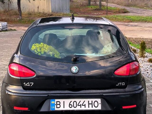 Чорний Альфа Ромео 147, об'ємом двигуна 1.9 л та пробігом 390 тис. км за 3000 $, фото 3 на Automoto.ua