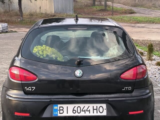 Черный Альфа Ромео 147, объемом двигателя 1.9 л и пробегом 390 тыс. км за 3000 $, фото 3 на Automoto.ua