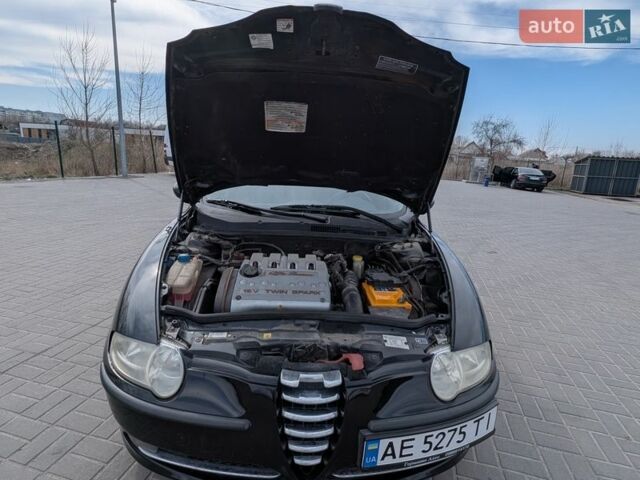 Чорний Альфа Ромео 147, об'ємом двигуна 1.6 л та пробігом 203 тис. км за 3499 $, фото 3 на Automoto.ua