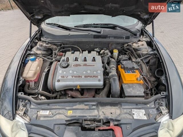 Чорний Альфа Ромео 147, об'ємом двигуна 1.6 л та пробігом 203 тис. км за 3499 $, фото 2 на Automoto.ua