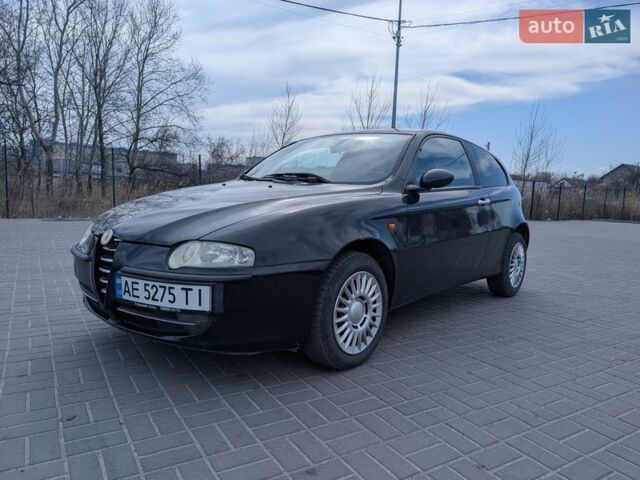 Чорний Альфа Ромео 147, об'ємом двигуна 1.6 л та пробігом 203 тис. км за 3499 $, фото 12 на Automoto.ua