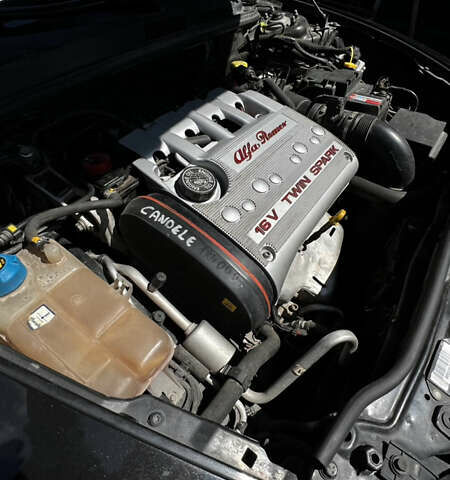 Чорний Альфа Ромео 147, об'ємом двигуна 1.6 л та пробігом 149 тис. км за 4400 $, фото 6 на Automoto.ua