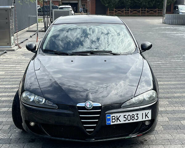 Чорний Альфа Ромео 147, об'ємом двигуна 1.9 л та пробігом 302 тис. км за 4800 $, фото 4 на Automoto.ua