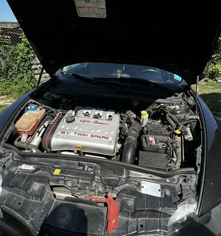 Чорний Альфа Ромео 147, об'ємом двигуна 1.6 л та пробігом 149 тис. км за 5300 $, фото 7 на Automoto.ua
