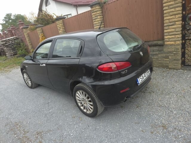 Чорний Альфа Ромео 147, об'ємом двигуна 1.9 л та пробігом 214 тис. км за 2200 $, фото 2 на Automoto.ua