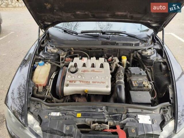 Черный Альфа Ромео 147, объемом двигателя 1.6 л и пробегом 159 тыс. км за 4500 $, фото 13 на Automoto.ua