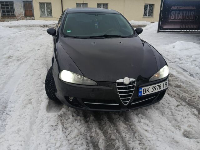 Черный Альфа Ромео 147, объемом двигателя 1.6 л и пробегом 242 тыс. км за 3150 $, фото 14 на Automoto.ua