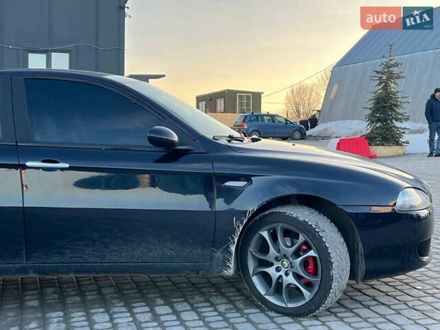 Чорний Альфа Ромео 147, об'ємом двигуна 2 л та пробігом 180 тис. км за 4690 $, фото 9 на Automoto.ua