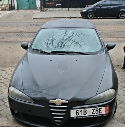 Чорний Альфа Ромео 147, об'ємом двигуна 1.9 л та пробігом 339 тис. км за 1950 $, фото 2 на Automoto.ua