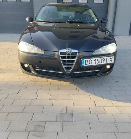 Черный Альфа Ромео 147, объемом двигателя 1.91 л и пробегом 319 тыс. км за 4800 $, фото 2 на Automoto.ua