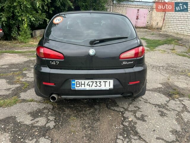 Чорний Альфа Ромео 147, об'ємом двигуна 1.97 л та пробігом 210 тис. км за 3700 $, фото 1 на Automoto.ua