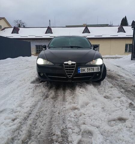 Черный Альфа Ромео 147, объемом двигателя 1.6 л и пробегом 240 тыс. км за 2950 $, фото 12 на Automoto.ua