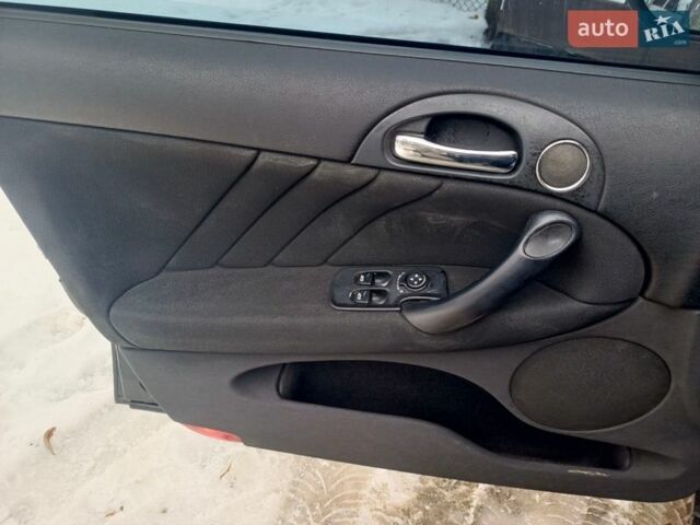 Черный Альфа Ромео 147, объемом двигателя 1.6 л и пробегом 240 тыс. км за 2950 $, фото 23 на Automoto.ua