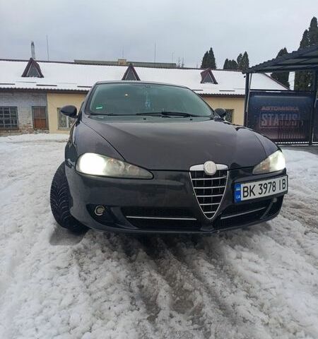 Черный Альфа Ромео 147, объемом двигателя 1.6 л и пробегом 240 тыс. км за 2950 $, фото 14 на Automoto.ua