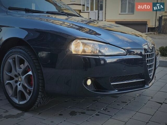 Чорний Альфа Ромео 147, об'ємом двигуна 1.97 л та пробігом 180 тис. км за 3999 $, фото 14 на Automoto.ua